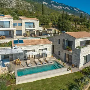  Villa Apeiron